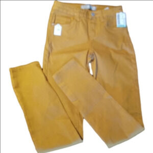 PAPAYA NWT SIZE 1 MID RISE